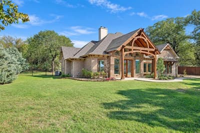 124 N Garza Road, Shady Shores TX 76208 - Photo 2