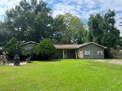 6716 Burke Street, Shreveport LA 71108 - Photo 2