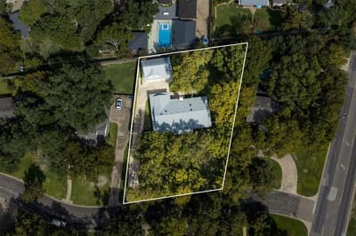 4809 Pecan Terrace, Waco TX 76710 - Photo 2