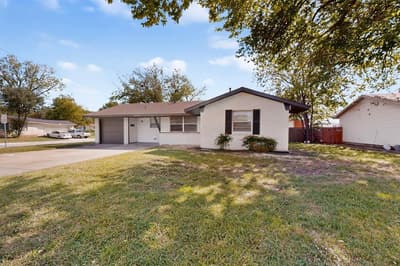 2978 Joanna Drive, Farmers Branch TX 75234 - Photo 2
