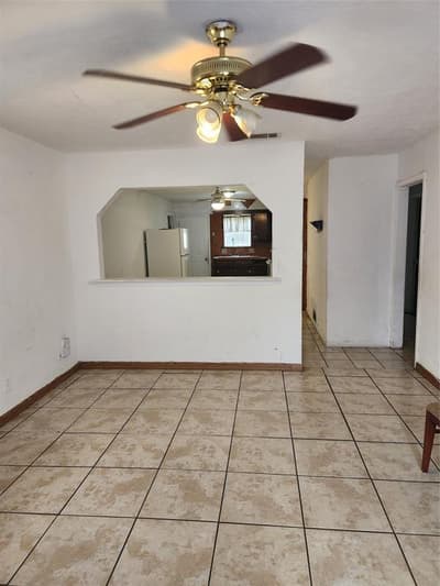 1116 Terrace Avenue, Fort Worth TX 76164 - Photo 3