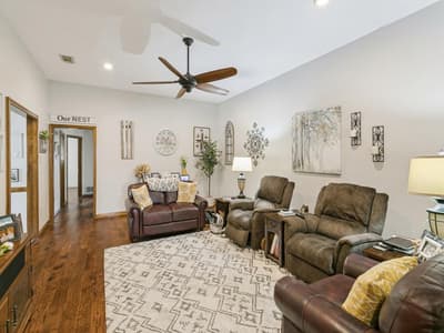 3617 Bluegrass Drive, Grand Prairie TX 75052 - Photo 3