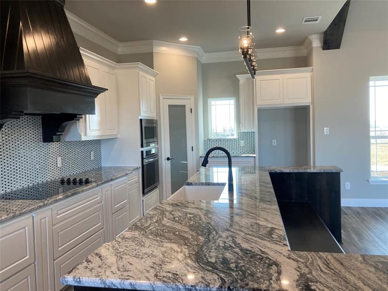 7081 Veal Station, Weatherford TX 76085 - Photo 13