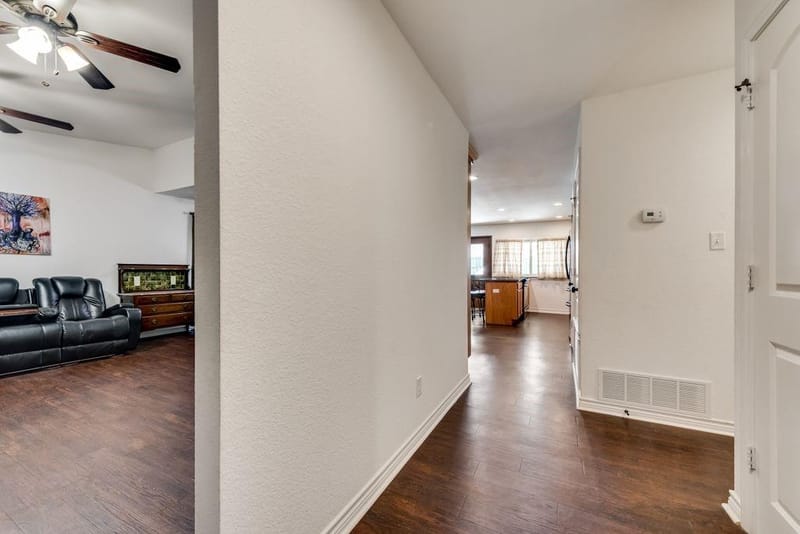 8302 Chesham Drive, Rowlett TX 75088 - Photo 7