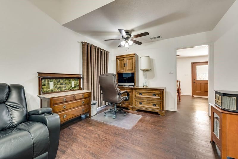 8302 Chesham Drive, Rowlett TX 75088 - Photo 20