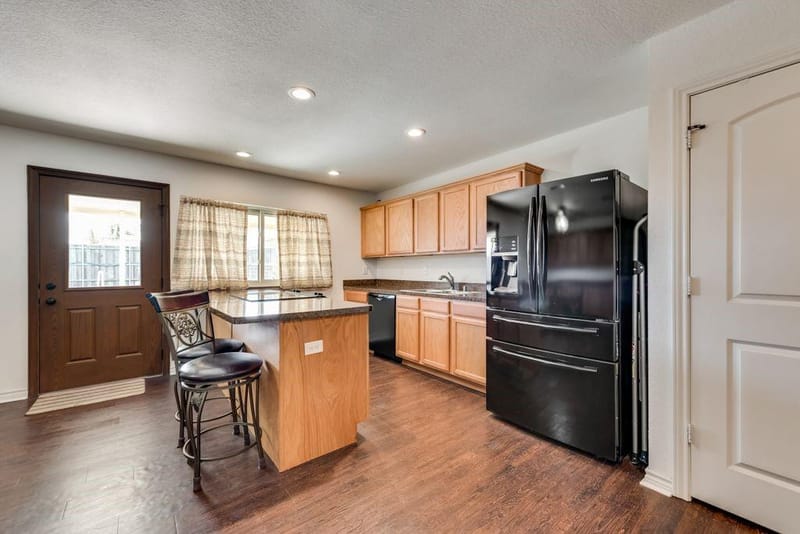 8302 Chesham Drive, Rowlett TX 75088 - Photo 15