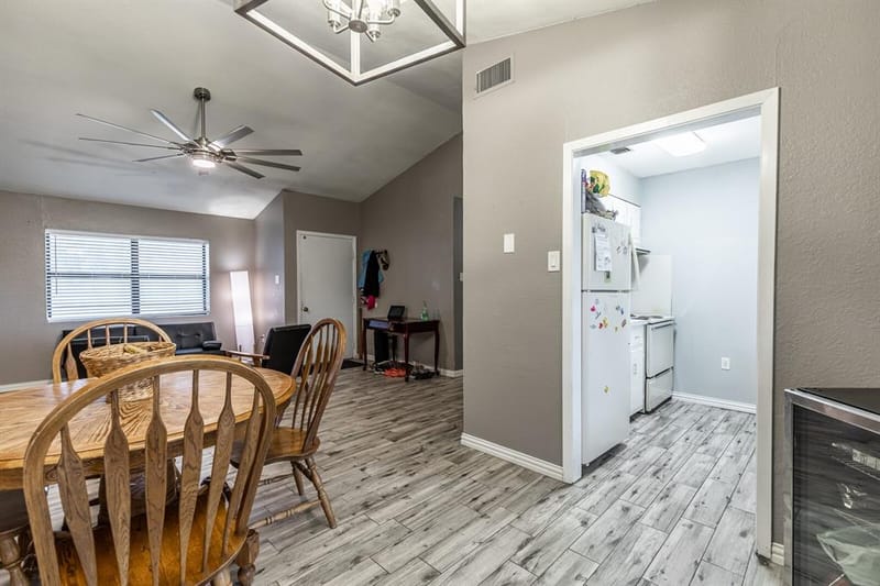 805 N Fullerton Avenue, Dawson TX 76639 - Photo 13