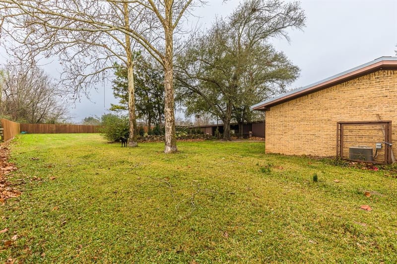 805 N Fullerton Avenue, Dawson TX 76639 - Photo 32