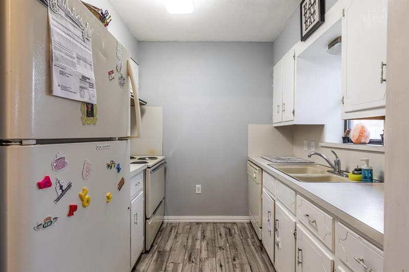 805 N Fullerton Avenue, Dawson TX 76639 - Photo 14