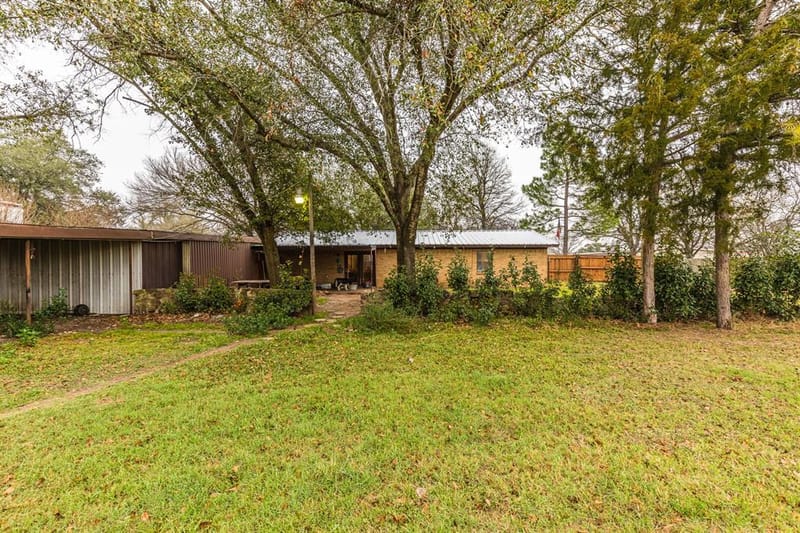 805 N Fullerton Avenue, Dawson TX 76639 - Photo 29