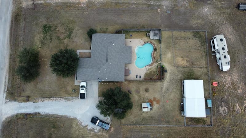 349 Horseshoe Drive, Springtown TX 76082 - Photo 18