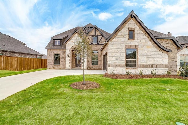822 Summer Grove, Midlothian TX 76065 - Photo 2