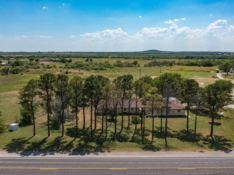 3433 Highway 81 N, Bowie TX 76230 - Photo 23