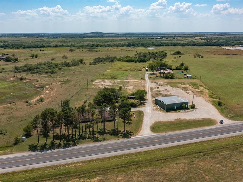 3433 Highway 81 N, Bowie TX 76230 - Photo 25