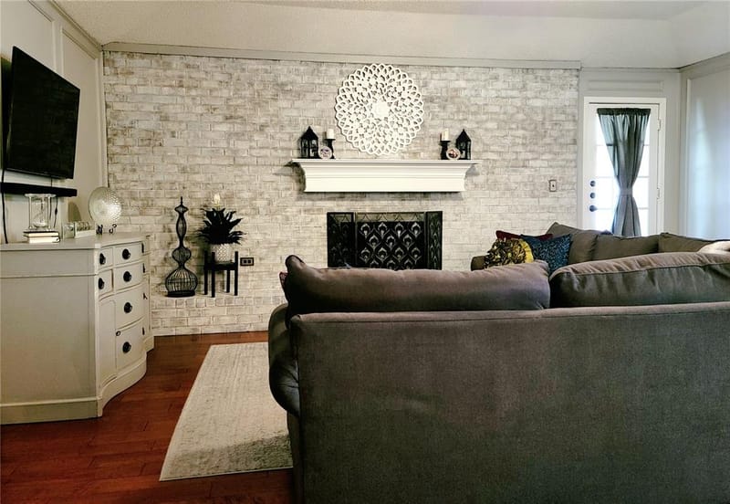 221 Lansford Drive, Benbrook TX 76126 - Photo 6