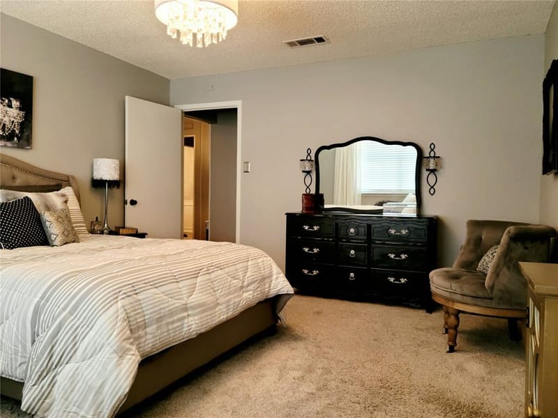 221 Lansford Drive, Benbrook TX 76126 - Photo 13