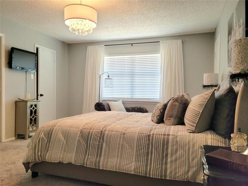 221 Lansford Drive, Benbrook TX 76126 - Photo 12