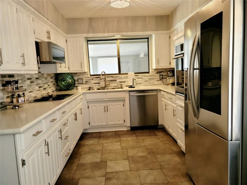 221 Lansford Drive, Benbrook TX 76126 - Photo 10