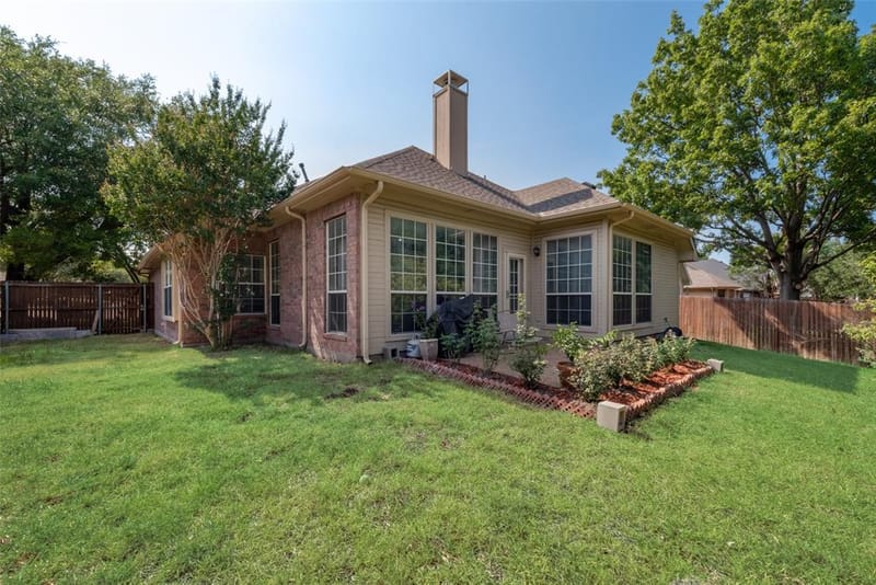 204 Fox Wood Drive, McKinney TX 75071 - Photo 23