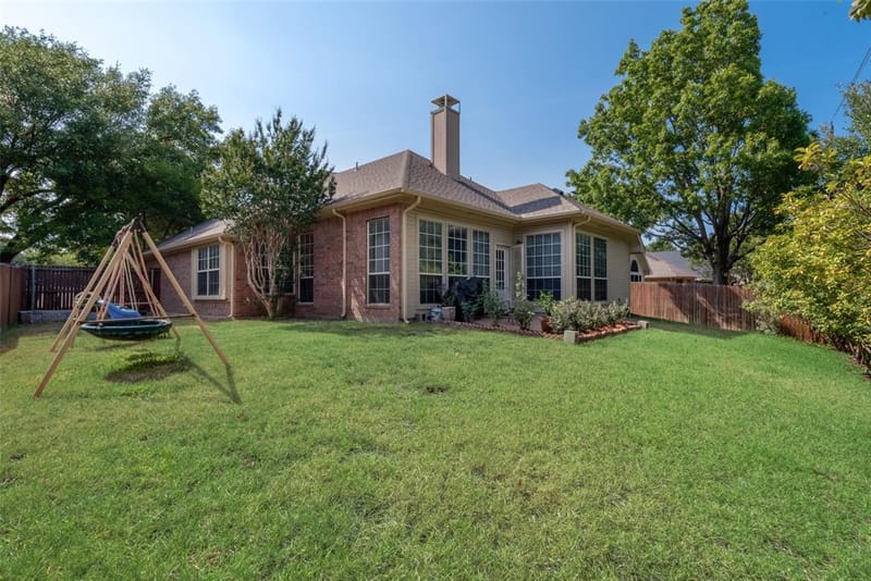 204 Fox Wood Drive, McKinney TX 75071 - Photo 24