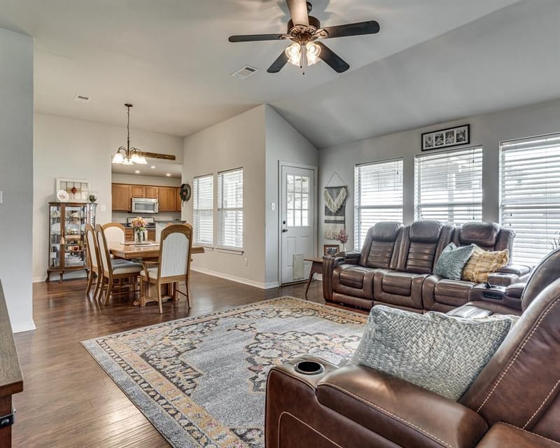 306 Ridge Hollow Trail, Venus TX 76084 - Photo 7