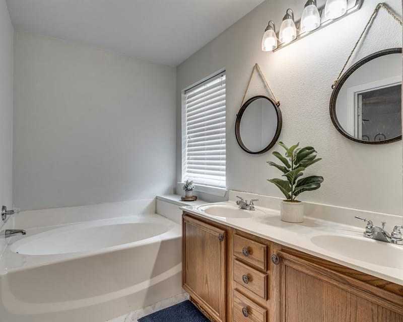 306 Ridge Hollow Trail, Venus TX 76084 - Photo 18