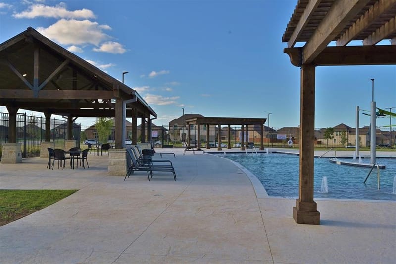 3704 WALNUT RIDGE Drive, Grand Prairie TX 76065 - Photo 8