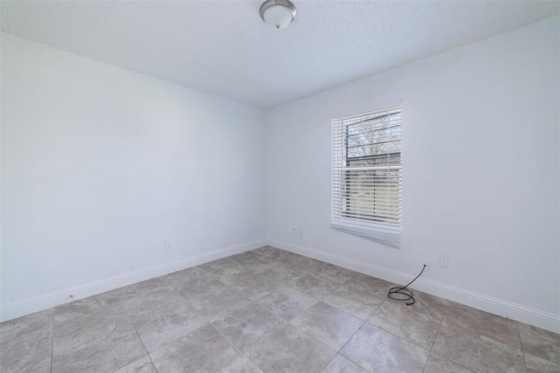 3844 Waldorf Street, Fort Worth TX 76119 - Photo 37