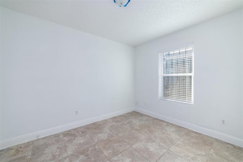 3844 Waldorf Street, Fort Worth TX 76119 - Photo 35