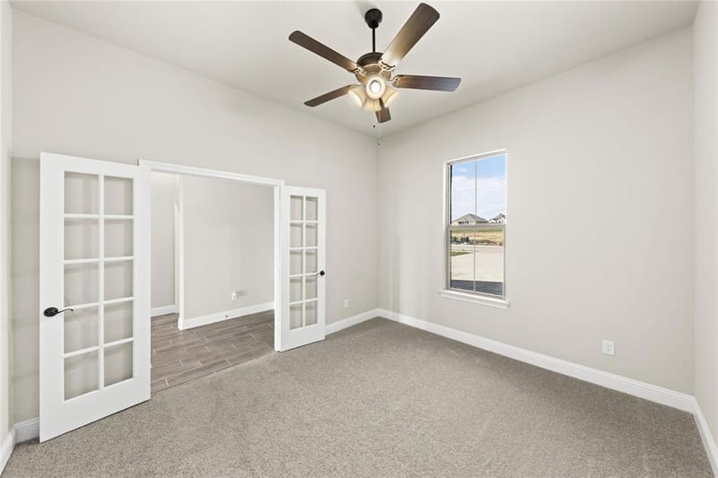 12520 Eagles Bluff, Godley TX 76044 - Photo 3