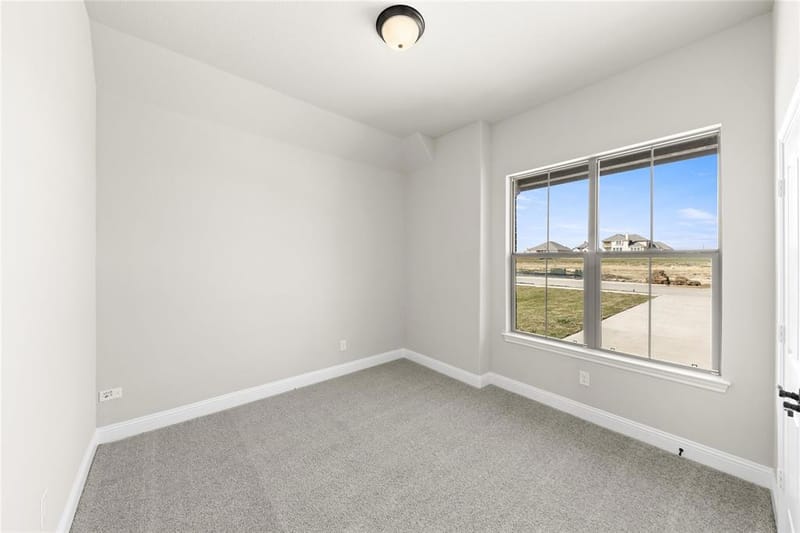 12520 Eagles Bluff, Godley TX 76044 - Photo 20
