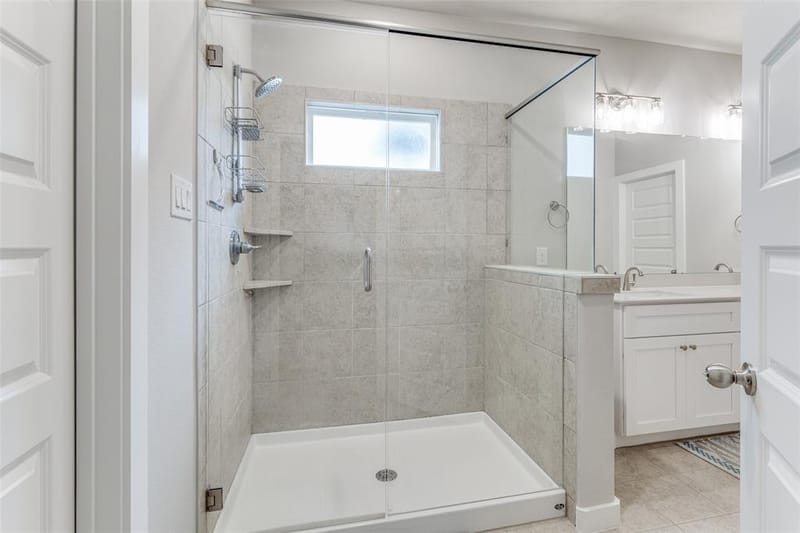 4704 Simple Pathway Street, Haltom City TX 76117 - Photo 20