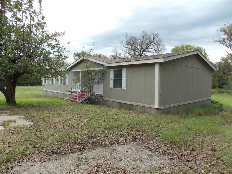 501 S New Hope Road, Kennedale TX 76060
