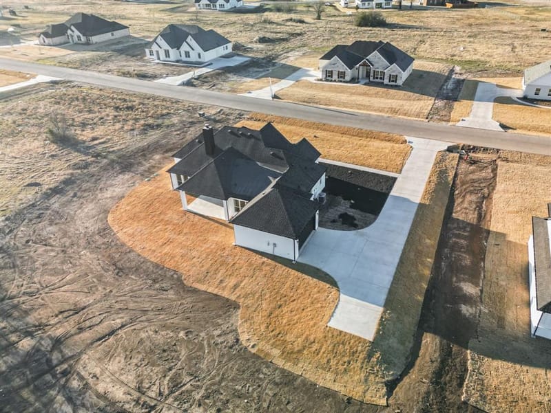 2067 Sunset Ridge Drive, Weatherford TX 76087 - Photo 34