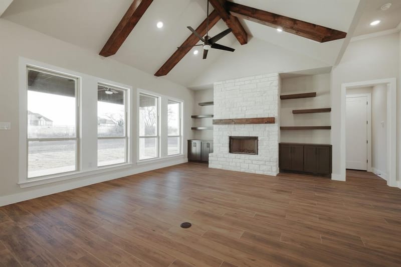 2067 Sunset Ridge Drive, Weatherford TX 76087 - Photo 10