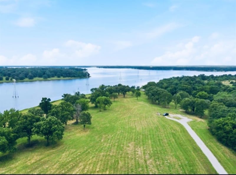 343 Private Road 7327, Emory TX 75440 - Photo 31