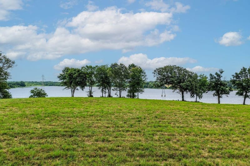 361 Private Road 7327, Emory TX 75440 - Photo 32
