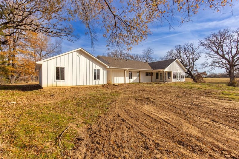315 Private Road 7327, Emory TX 75440 - Photo 9