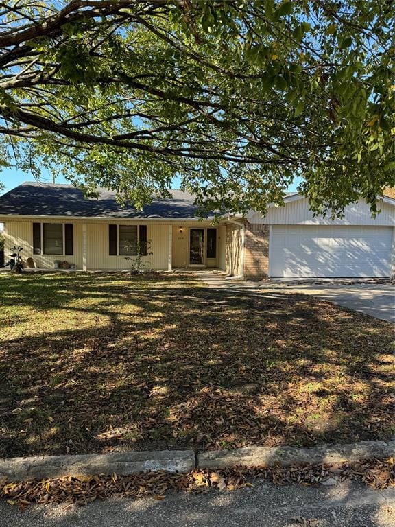 334 Lasalle Drive, Van Alstyne TX 75495
