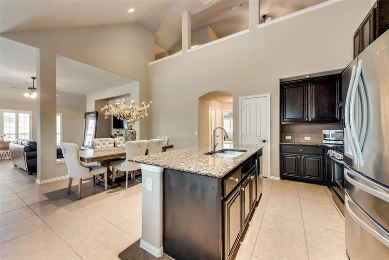 633 Shotwell Street, Crowley TX 76036 - Photo 13