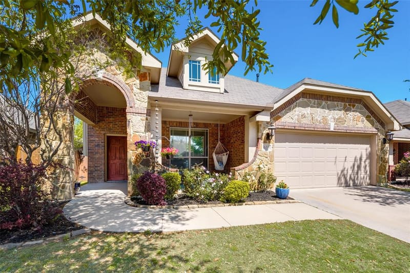 633 Shotwell Street, Crowley TX 76036