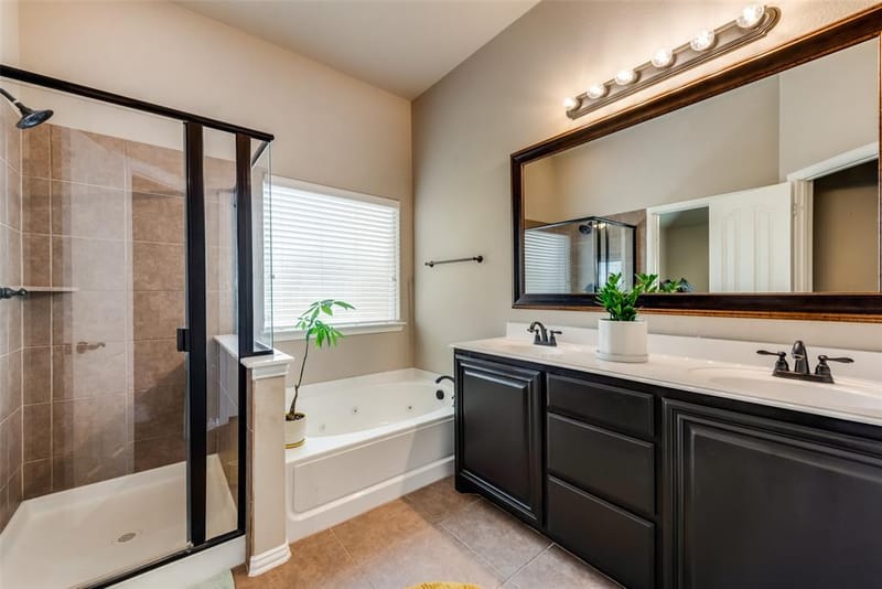 633 Shotwell Street, Crowley TX 76036 - Photo 28