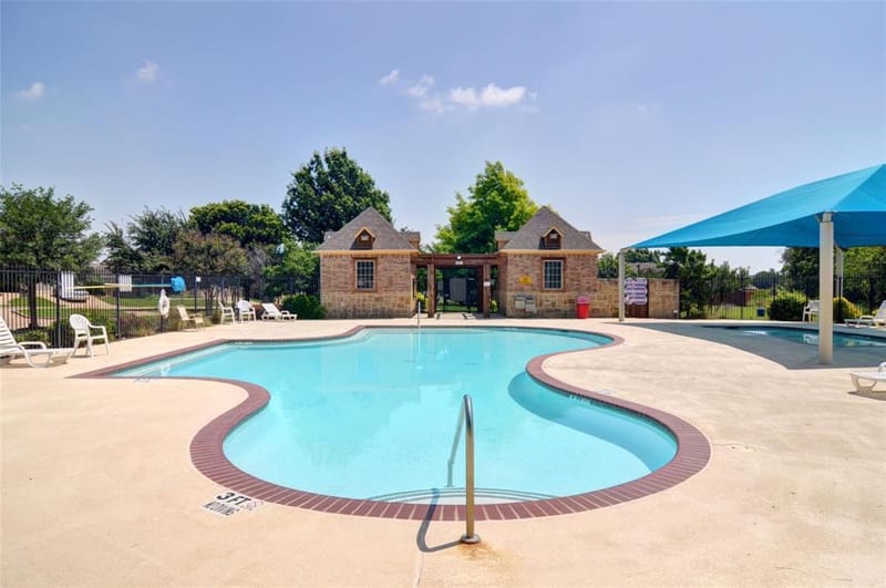 633 Shotwell Street, Crowley TX 76036 - Photo 34