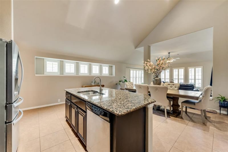633 Shotwell Street, Crowley TX 76036 - Photo 14