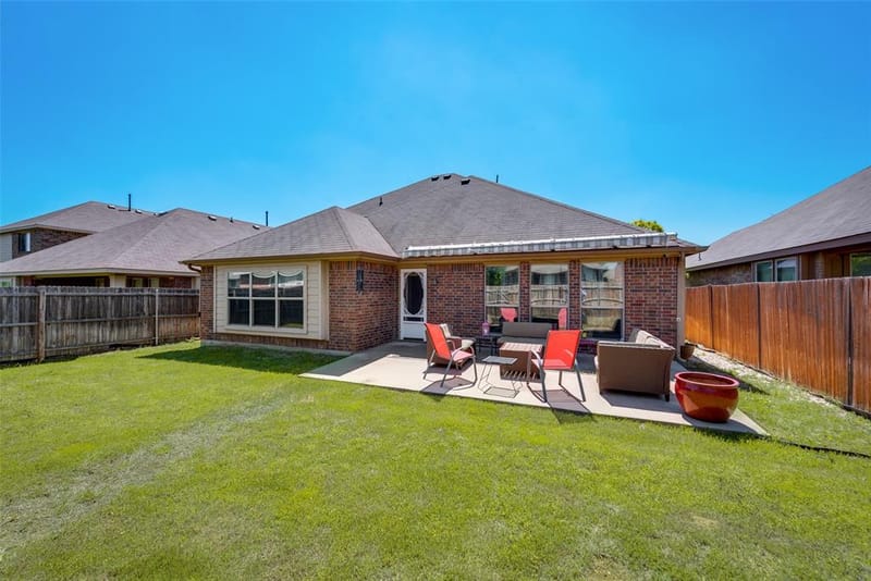 633 Shotwell Street, Crowley TX 76036 - Photo 31