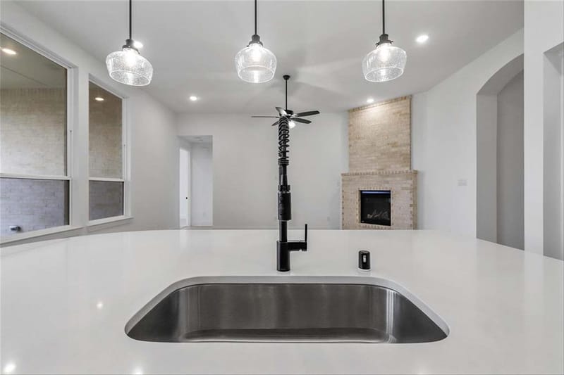 1834 Rough Ridge Trail, Midlothian TX 76065 - Photo 4