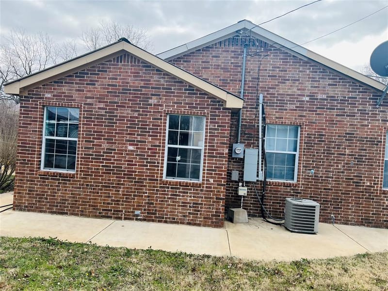 3309 Fm 3136, Cleburne TX 76031 - Photo 8