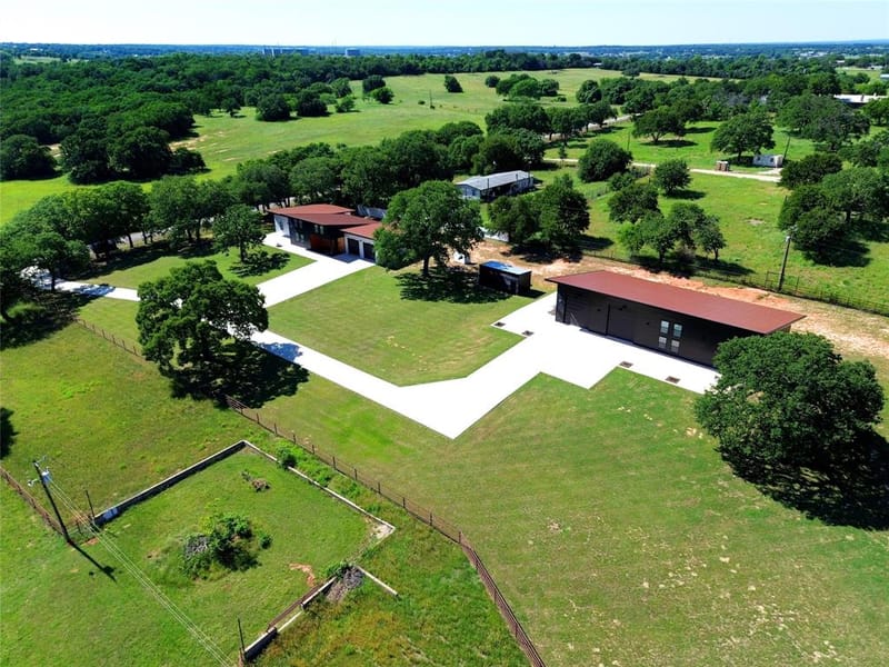13240 Briar Road, Azle TX 76020 - Photo 38