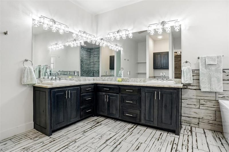 13240 Briar Road, Azle TX 76020 - Photo 18