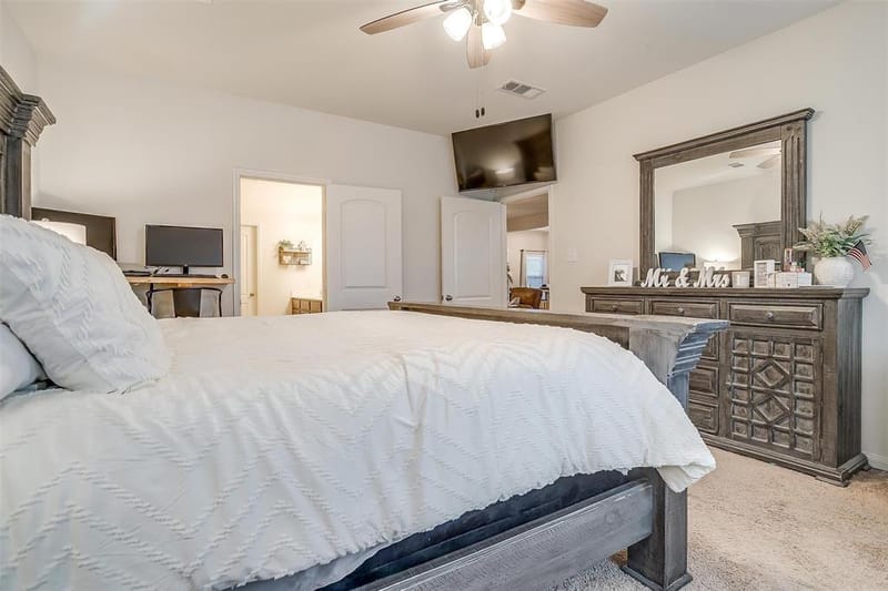 191 Presidents Way, Venus TX 76084 - Photo 13